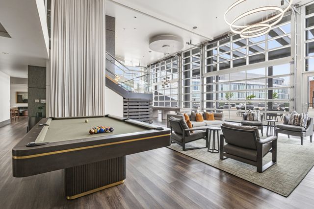 600 12th Ave S Apt 815, Nashville, TN 37203