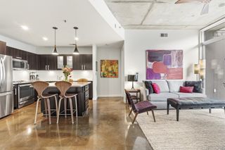 600 12th Ave S Apt 815, Nashville, TN 37203
