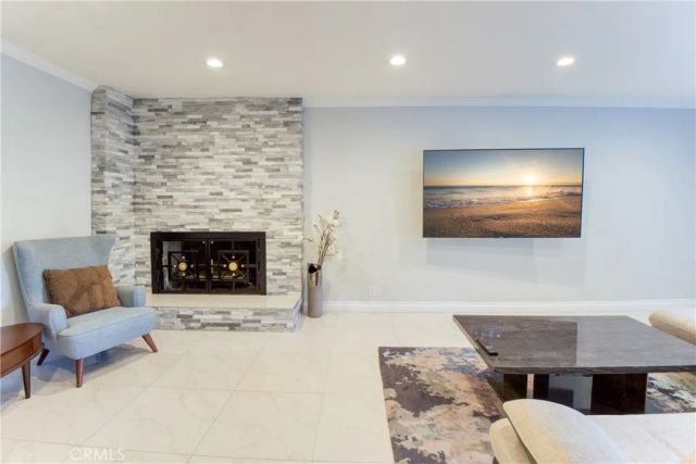 7796 Skyhill Drive, Los Angeles, CA 90068