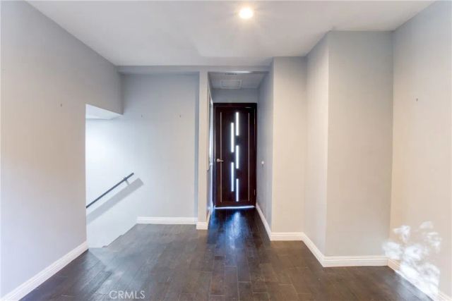 7796 Skyhill Drive, Los Angeles, CA 90068