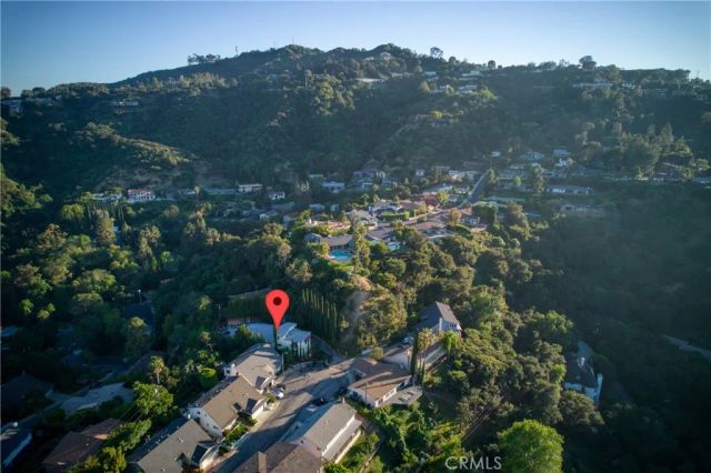 7796 Skyhill Drive, Los Angeles, CA 90068