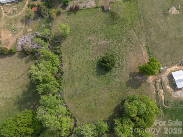 504 Old Henrietta Road, Forest City, NC 28043