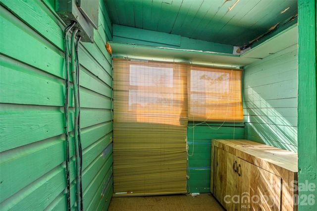 504 Old Henrietta Road, Forest City, NC 28043