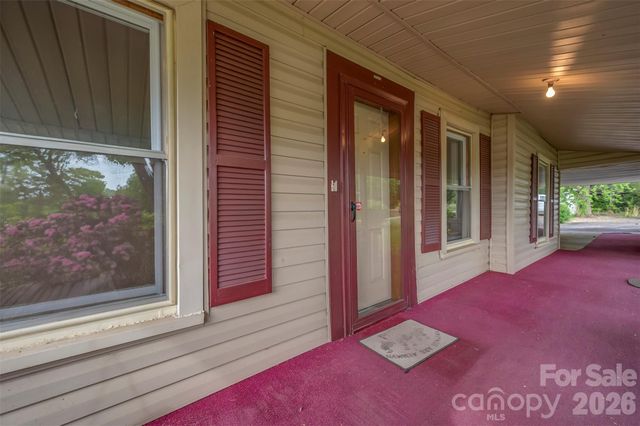 504 Old Henrietta Road, Forest City, NC 28043