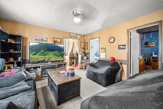 511 S 13th St, Rocky Ford, CO 81067