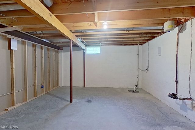 1162 Windward Lane, Kent, OH 44240