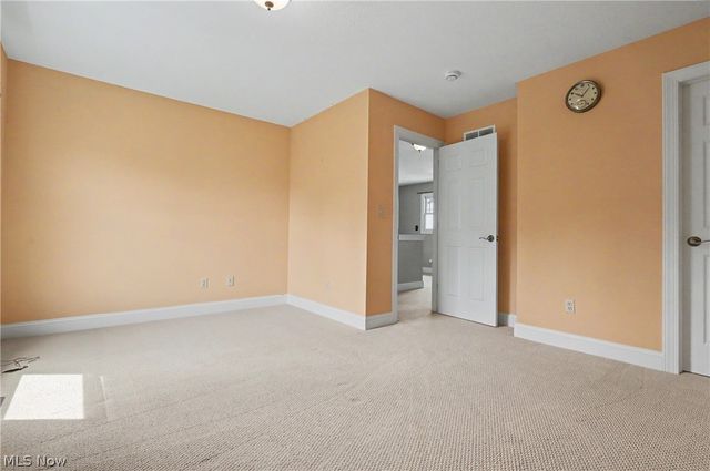 1162 Windward Lane, Kent, OH 44240