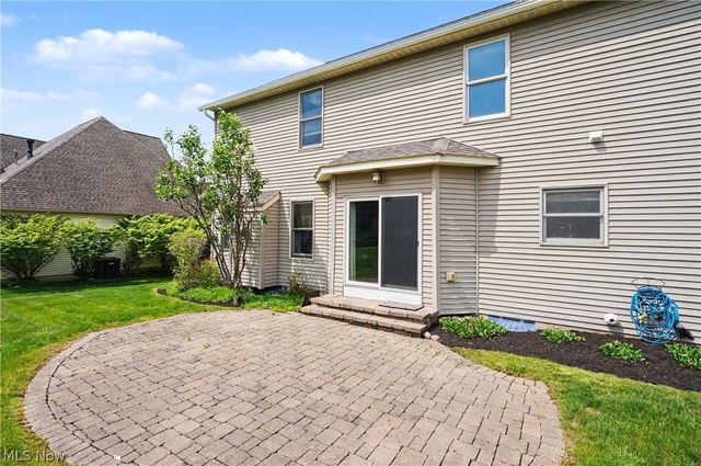 1162 Windward Lane, Kent, OH 44240