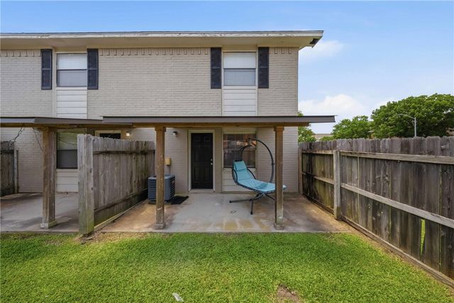 1406 Summit Street D, College Station, TX 77845