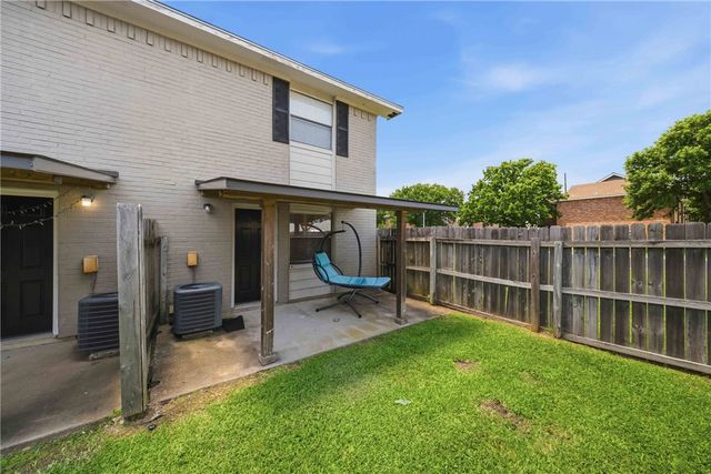 1406 Summit Street D, College Station, TX 77845