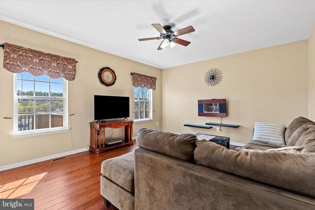 501 SANDPIPER LN, New Cumberland, PA 17070