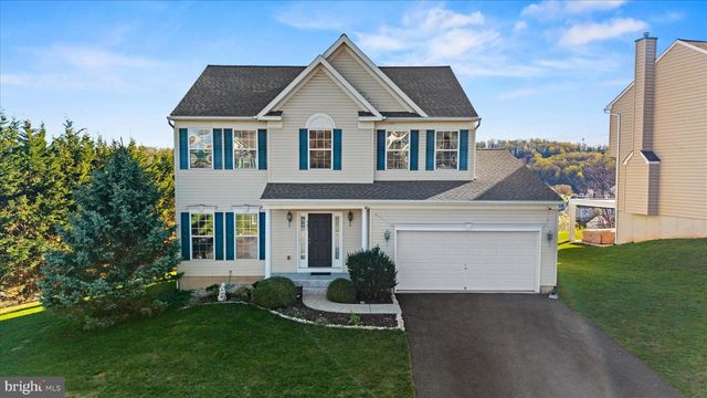 501 SANDPIPER LN, New Cumberland, PA 17070