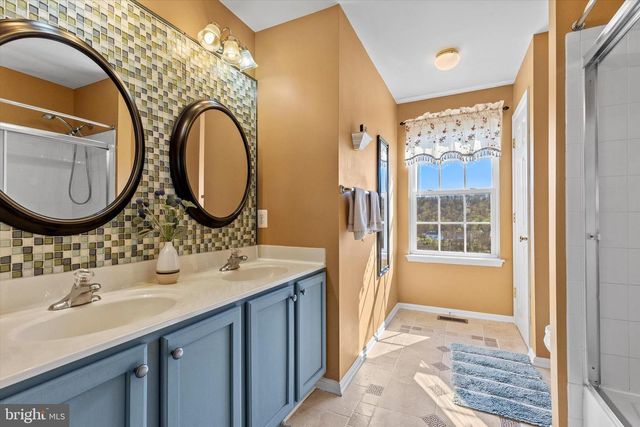 501 SANDPIPER LN, New Cumberland, PA 17070