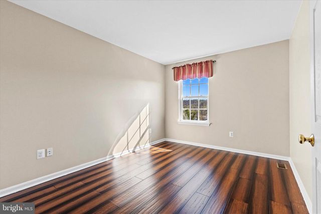 501 SANDPIPER LN, New Cumberland, PA 17070