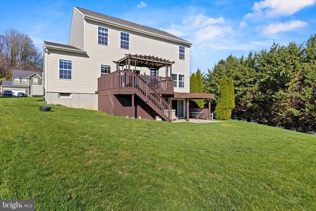 501 SANDPIPER LN, New Cumberland, PA 17070
