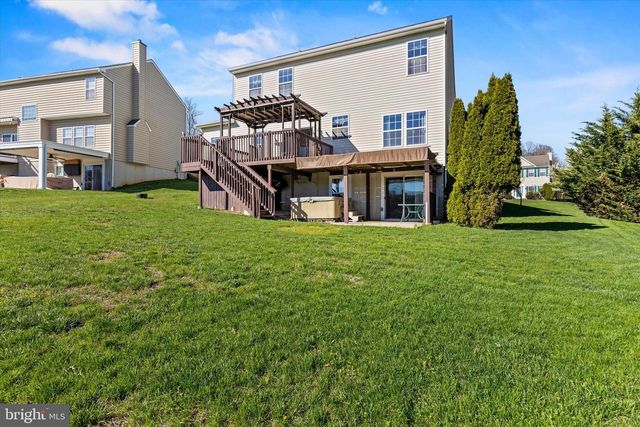 501 SANDPIPER LN, New Cumberland, PA 17070