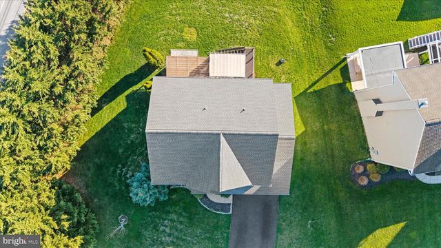 501 SANDPIPER LN, New Cumberland, PA 17070