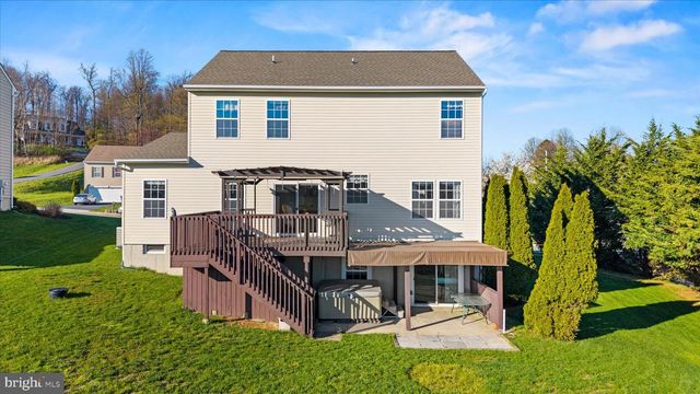 501 SANDPIPER LN, New Cumberland, PA 17070