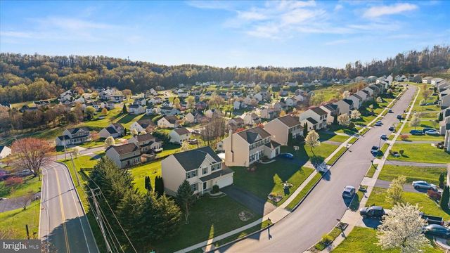 501 SANDPIPER LN, New Cumberland, PA 17070