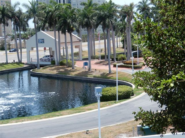 5151 ISLA KEY BOULEVARD S 324, St Petersburg, FL 33715