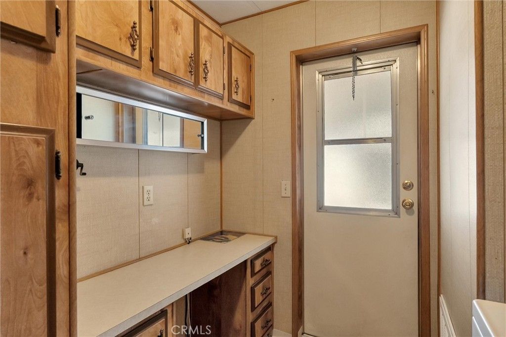 Image 18 of property listing at 1595 Manzanita 4, Chico, CA 95926