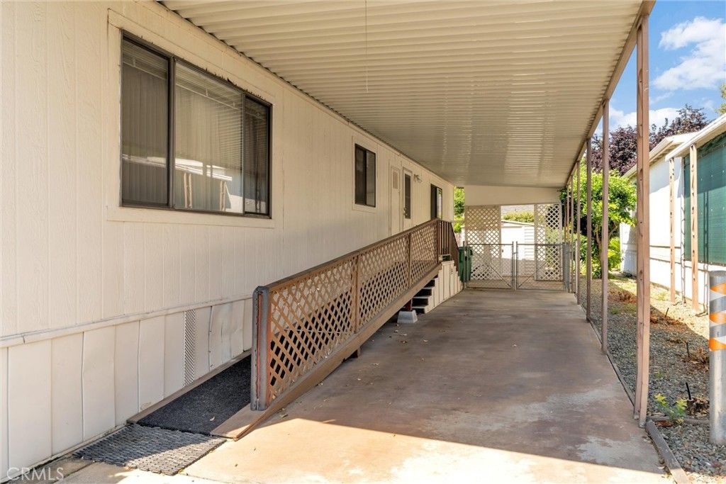 Image 30 of property listing at 1595 Manzanita 4, Chico, CA 95926