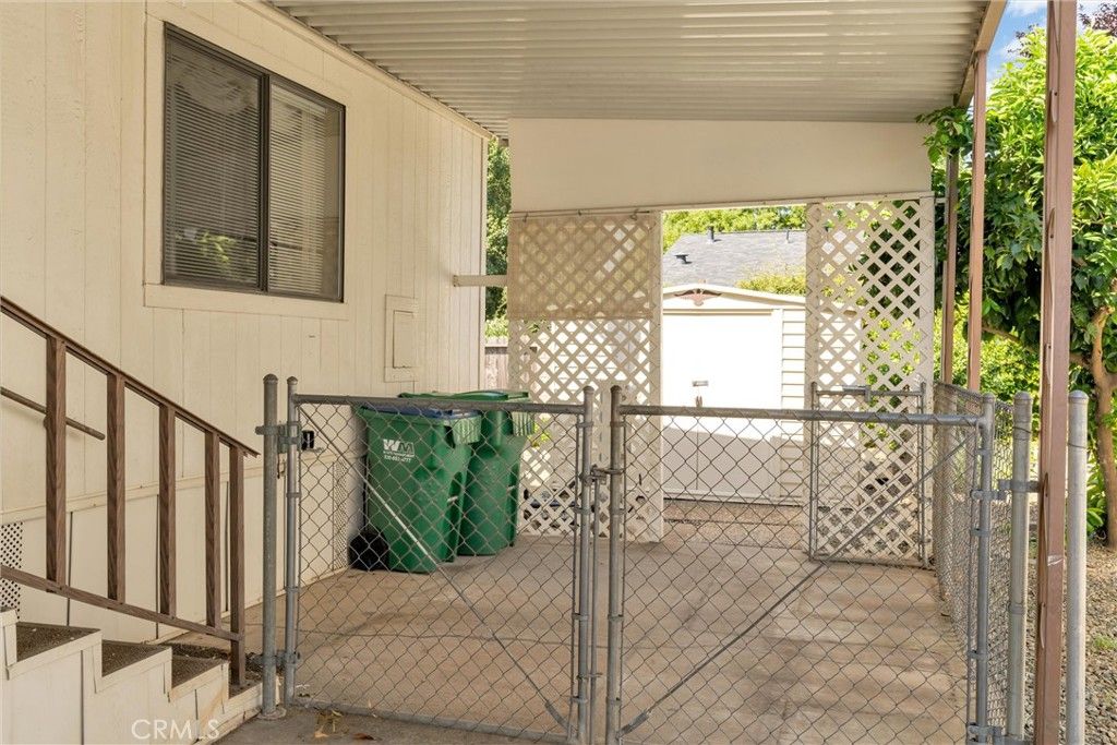 Image 31 of property listing at 1595 Manzanita 4, Chico, CA 95926