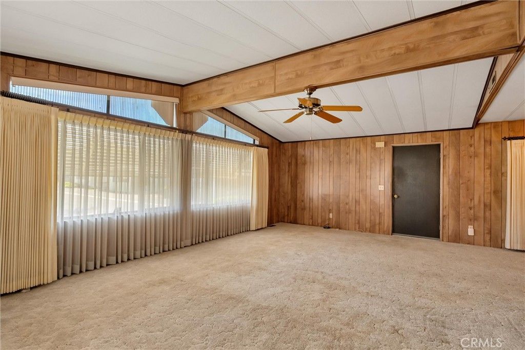Image 9 of property listing at 1595 Manzanita 4, Chico, CA 95926