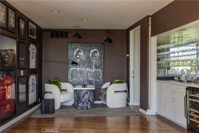 1110 Bel Air Place, Los Angeles, CA 90077