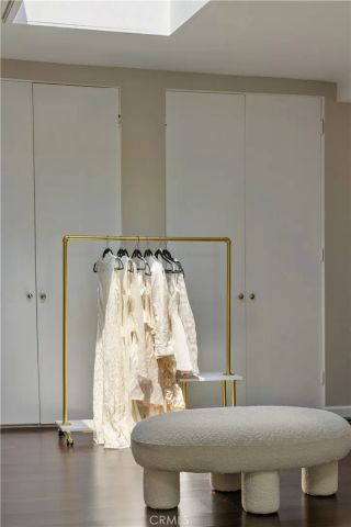 1110 Bel Air Place, Los Angeles, CA 90077