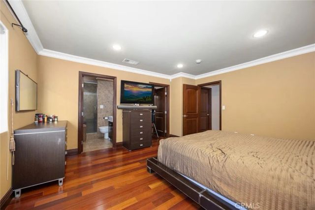 10610 Oak Tree Way, Sunland, CA 91040