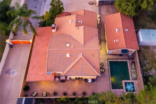 10610 Oak Tree Way, Sunland, CA 91040