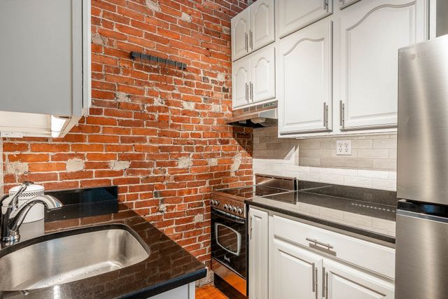 411 Beacon St 5, Boston, MA 02115