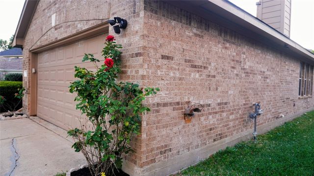 12427 Aubreywood Lane, Houston, TX 77070