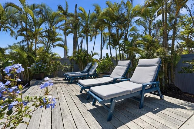 408 JACKSON DRIVE, Sarasota, FL 34236