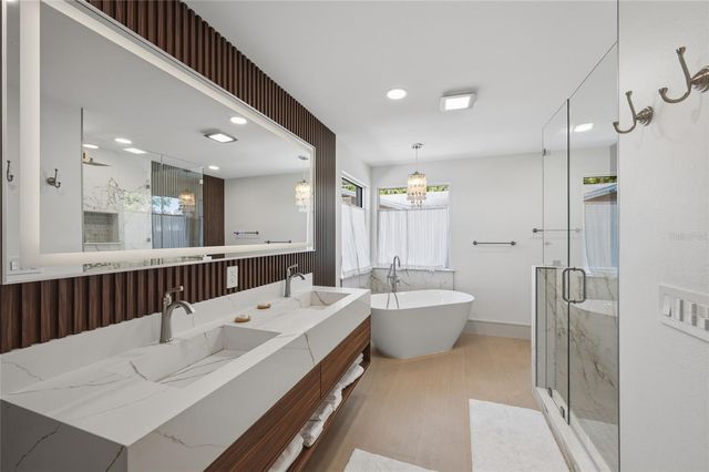 408 JACKSON DRIVE, Sarasota, FL 34236