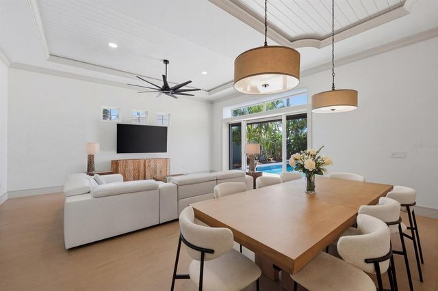 408 JACKSON DRIVE, Sarasota, FL 34236