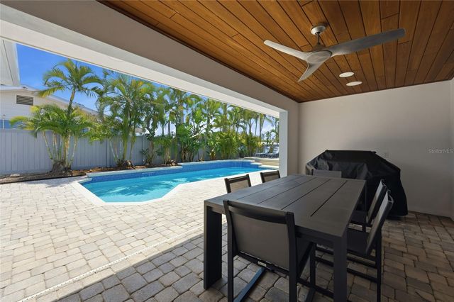 408 JACKSON DRIVE, Sarasota, FL 34236