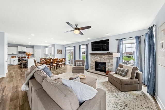 N91W27745 N Red Fox RUN, Hartland, WI 53029