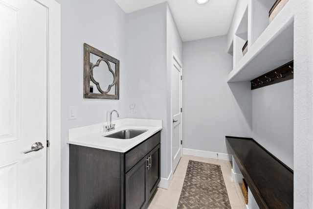 N91W27745 N Red Fox RUN, Hartland, WI 53029