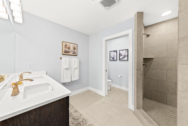 N91W27745 N Red Fox RUN, Hartland, WI 53029