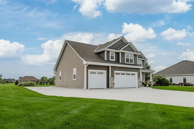 N91W27745 N Red Fox RUN, Hartland, WI 53029