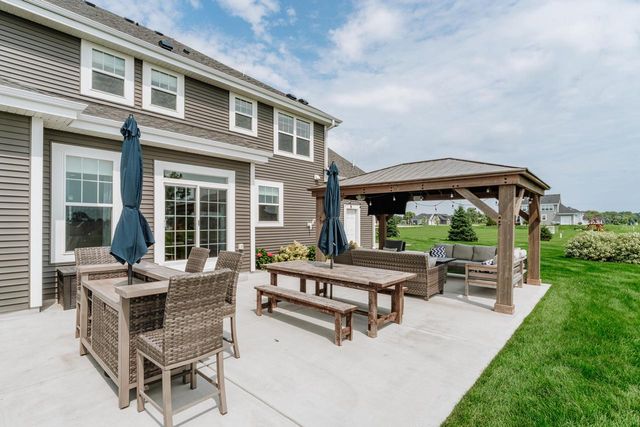 N91W27745 N Red Fox RUN, Hartland, WI 53029