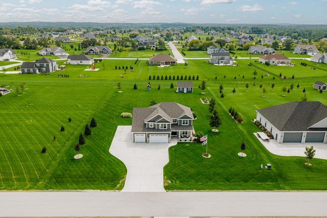 N91W27745 N Red Fox RUN, Hartland, WI 53029