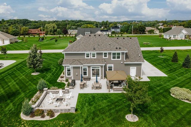 N91W27745 N Red Fox RUN, Hartland, WI 53029