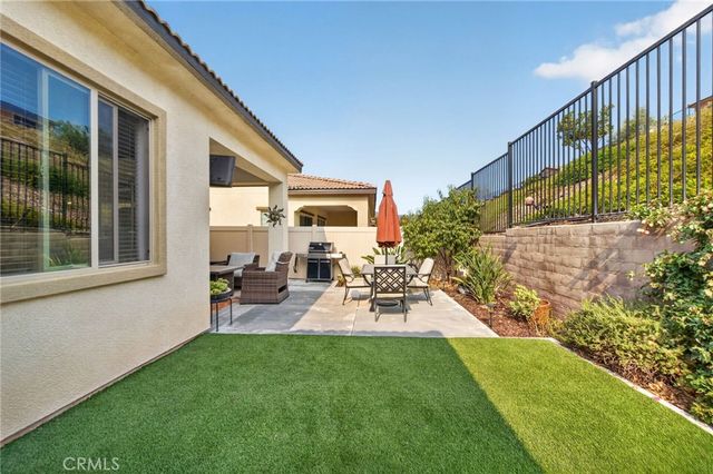 11890 Sagecrest Court, Corona, CA 92883