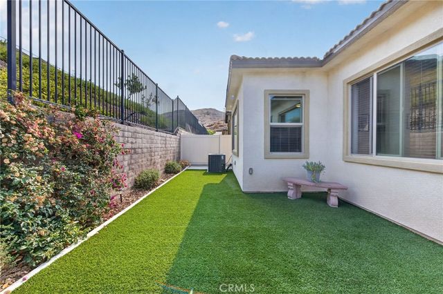 11890 Sagecrest Court, Corona, CA 92883
