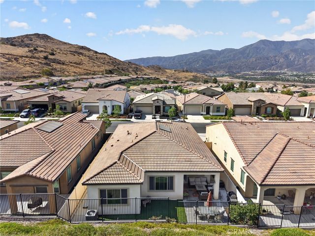 11890 Sagecrest Court, Corona, CA 92883
