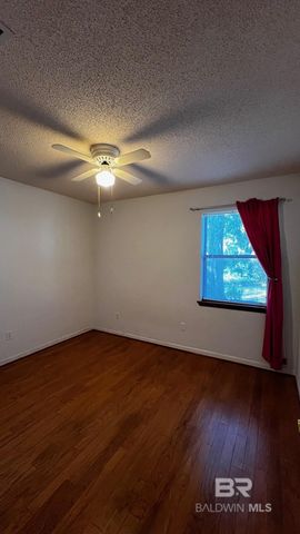 905 Van Avenue, Daphne, AL 36526