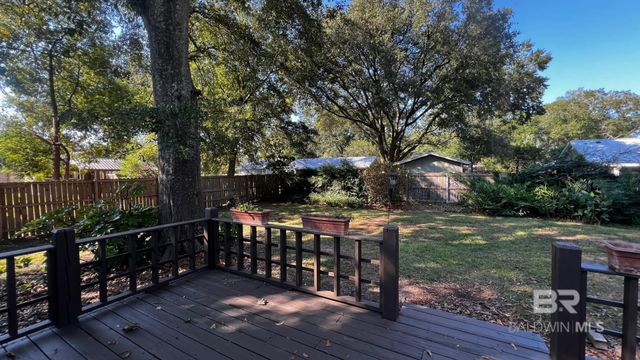 905 Van Avenue, Daphne, AL 36526